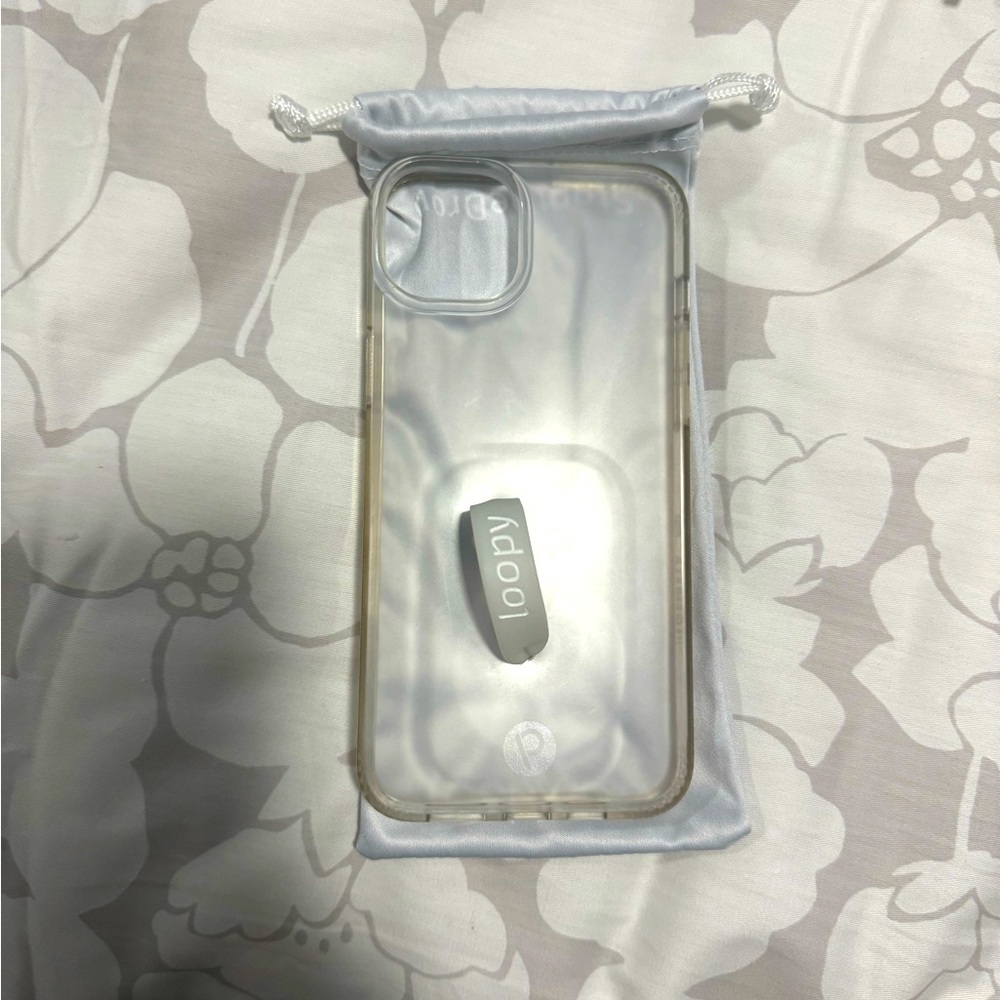 iPhone 14 Plus clear loopy righty